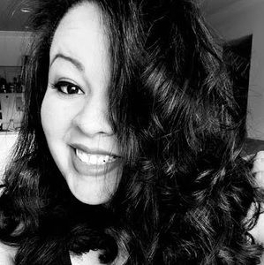 Meet your Posher, Allycia